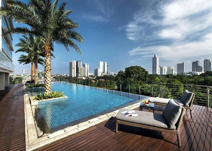 Two-Bedroom Executive Serviced Apartment Oakwood Suites La Maison