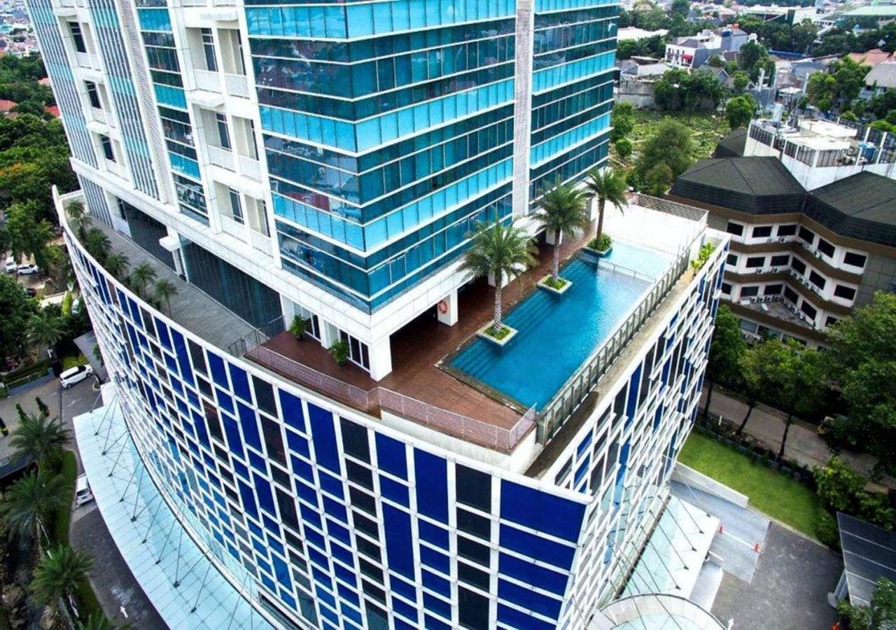 Two-bedroom Executive Serviced Oakwood La Maison Appartement Jakarta